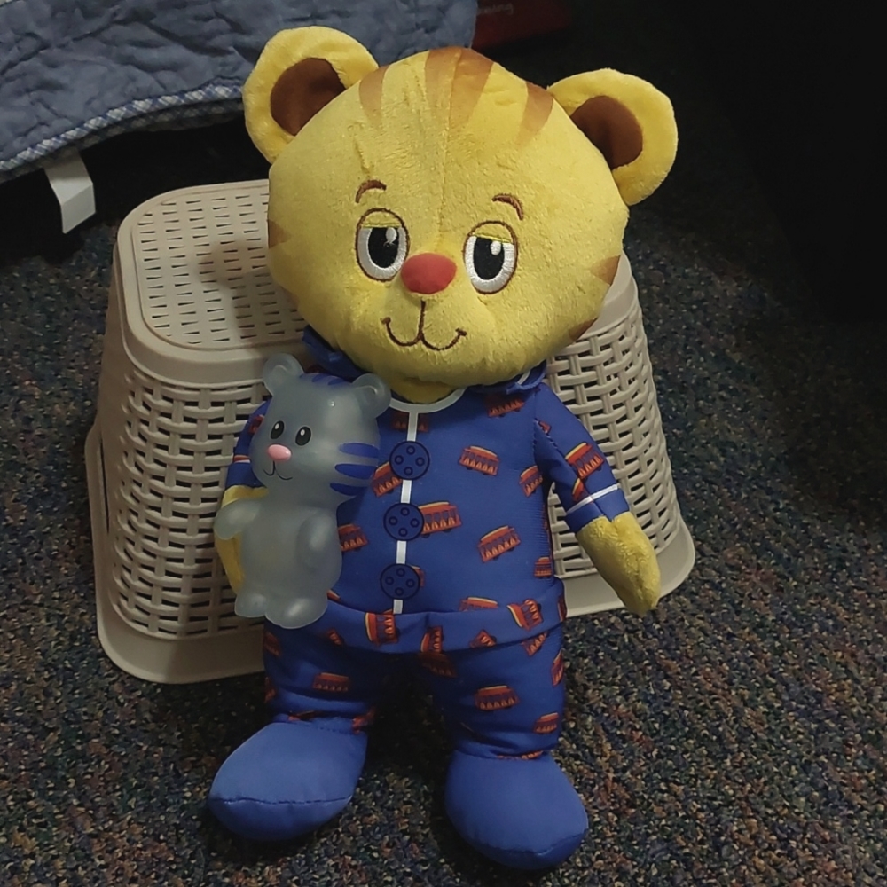 Daniel Tiger's Neighborhood Snuggle and Glow Plush Toy
